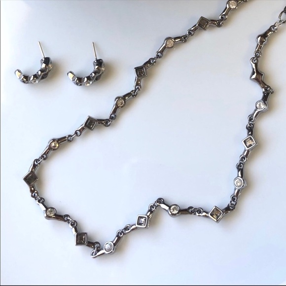 Swarovski Grey Crystal Necklace & Earrings - Picture 2 of 8